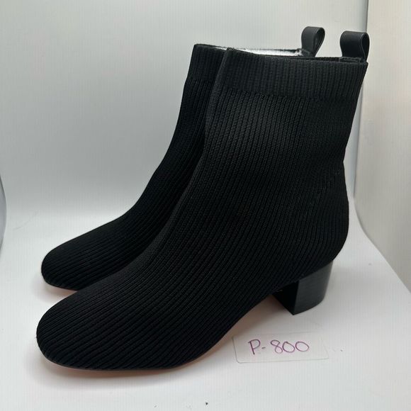 CUSHIONAIRE Women's Neely Stretch bootie +Memory Foam 7 BLACK - Picture 3 of 7